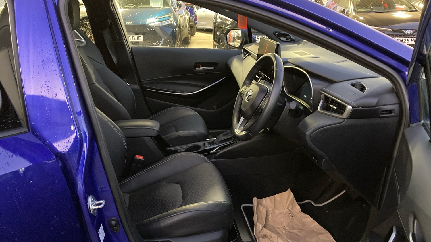 Used Toyota Corolla 2024 for sale - 76640772: Photo 11