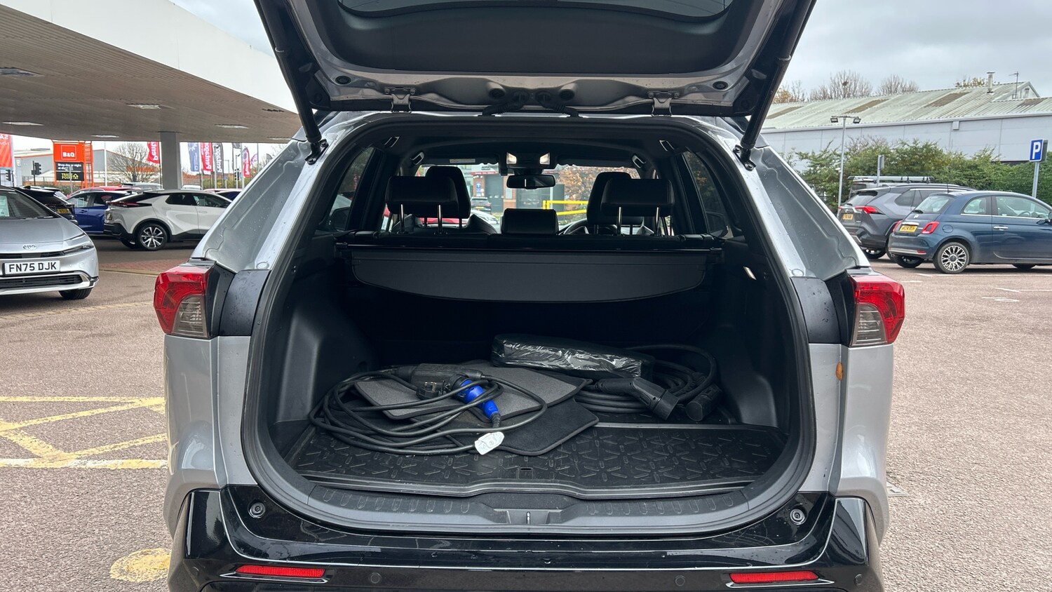 Used Toyota RAV4 2022 for sale - 76603277: Photo 14