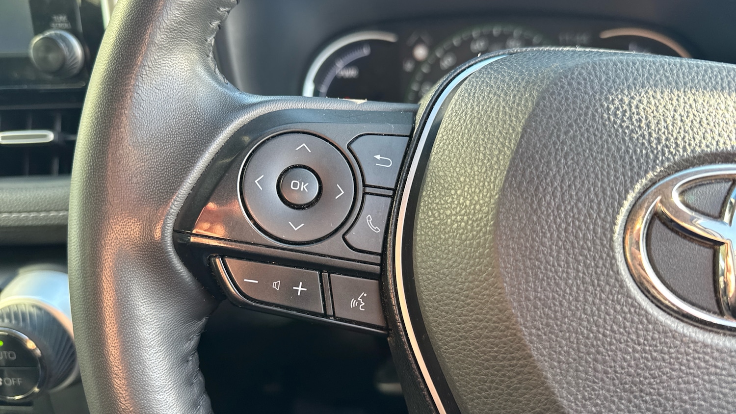 Used Toyota RAV4 2022 for sale - 76640769: Photo 20