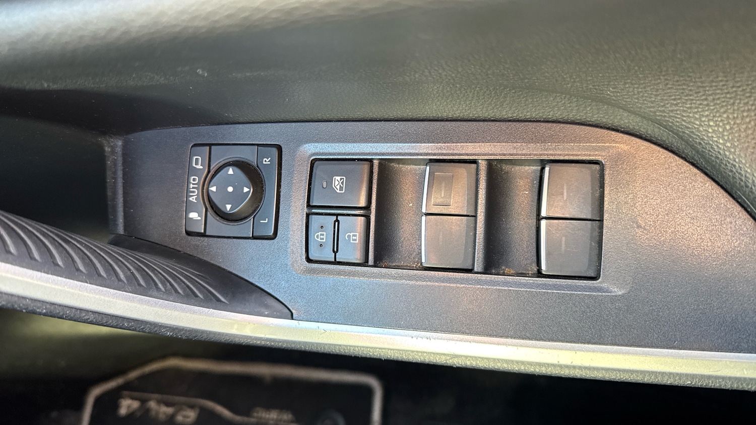 Used Toyota RAV4 2022 for sale - 76640769: Photo 22