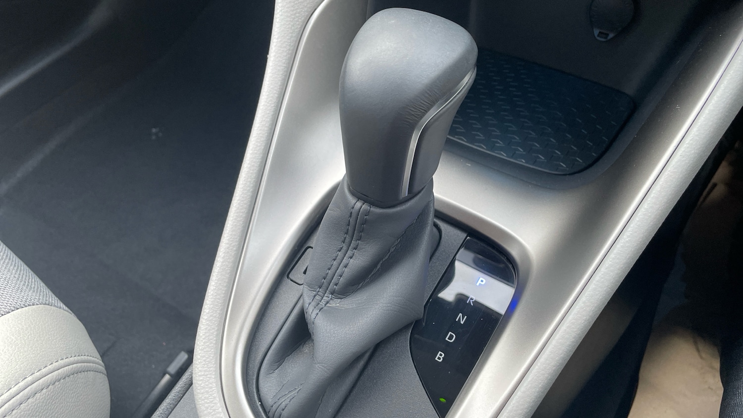 Used Toyota Yaris 2022 for sale - 78152851: Photo 35