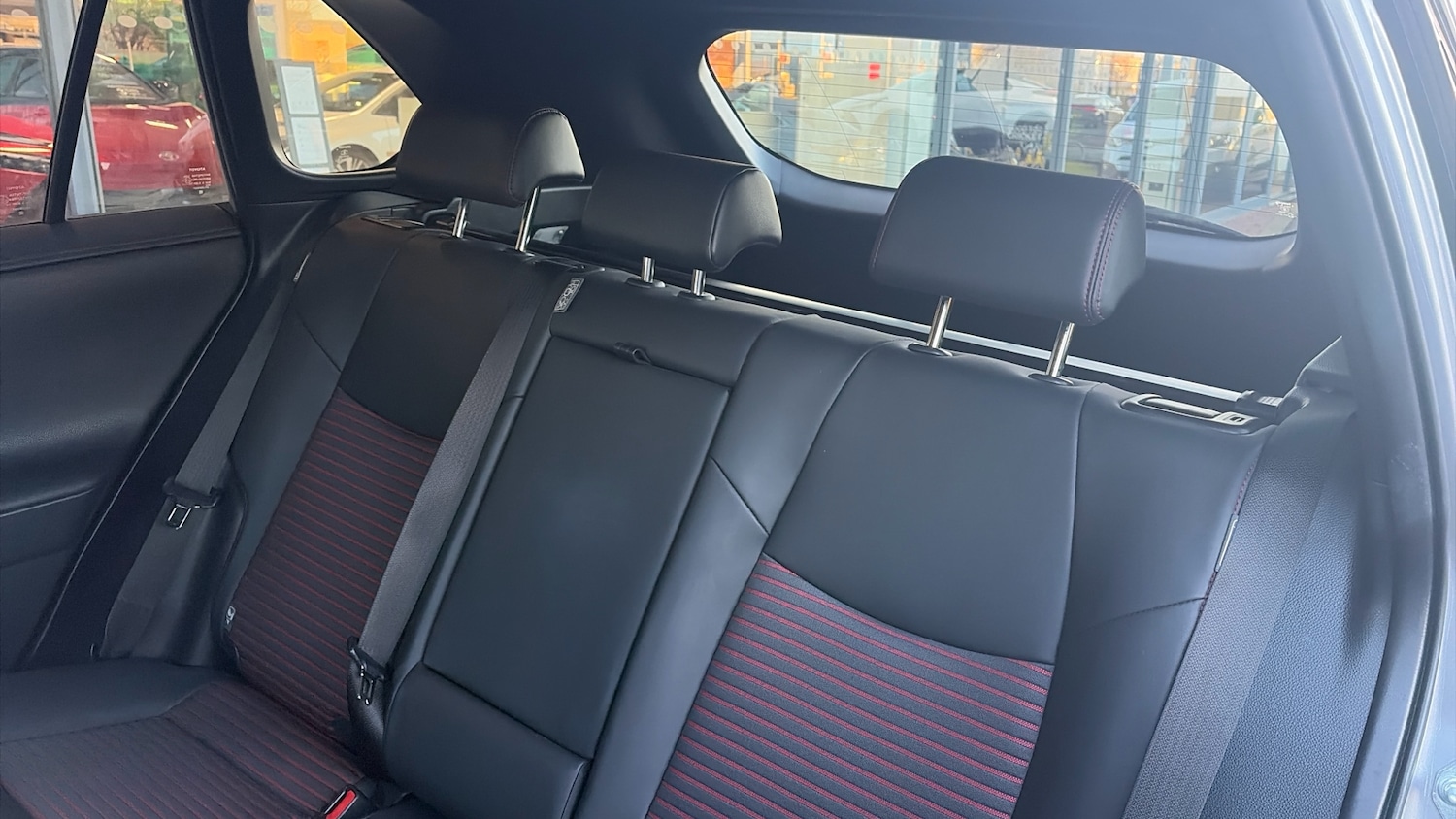 Used Toyota RAV4 2021 for sale - 76779219: Photo 24