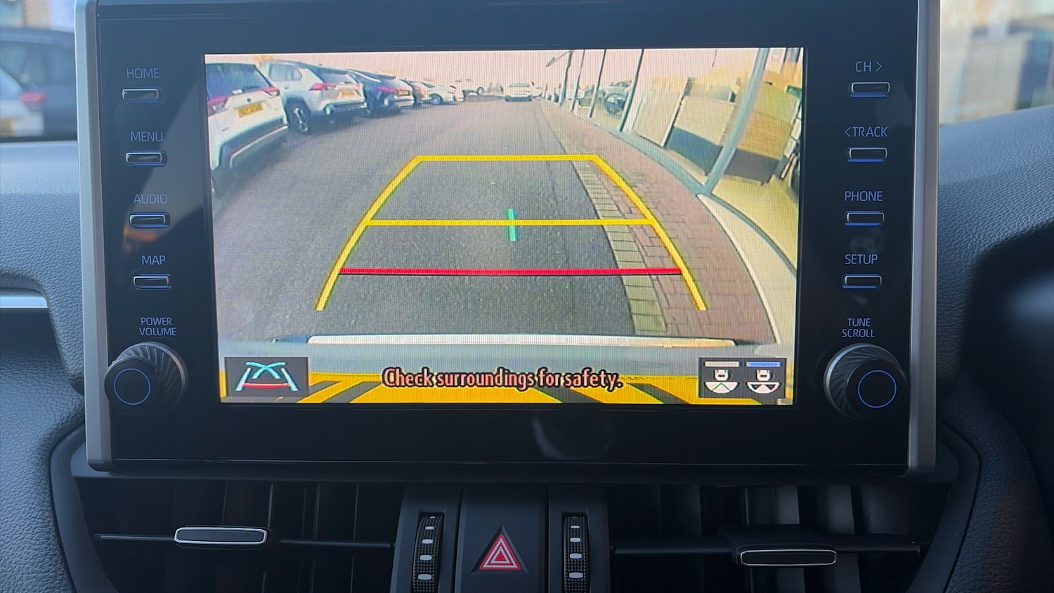 Used Toyota RAV4 2021 for sale - 76779219: Photo 31