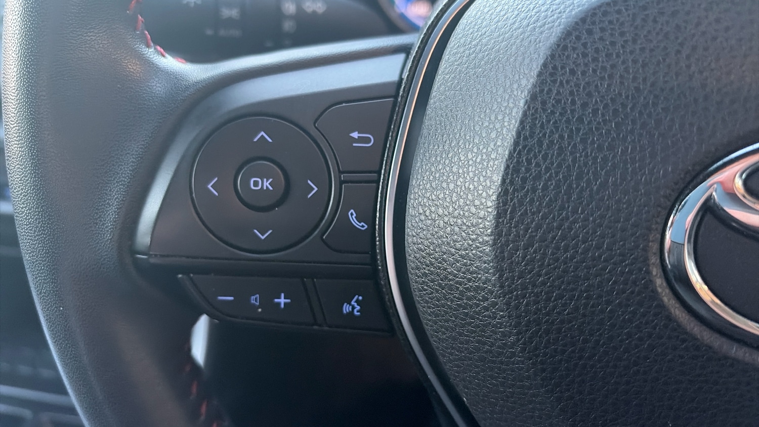 Used Toyota RAV4 2021 for sale - 76779219: Photo 47