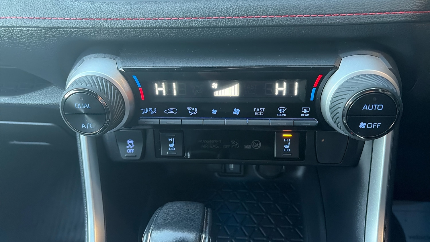 Used Toyota RAV4 2021 for sale - 76779219: Photo 50