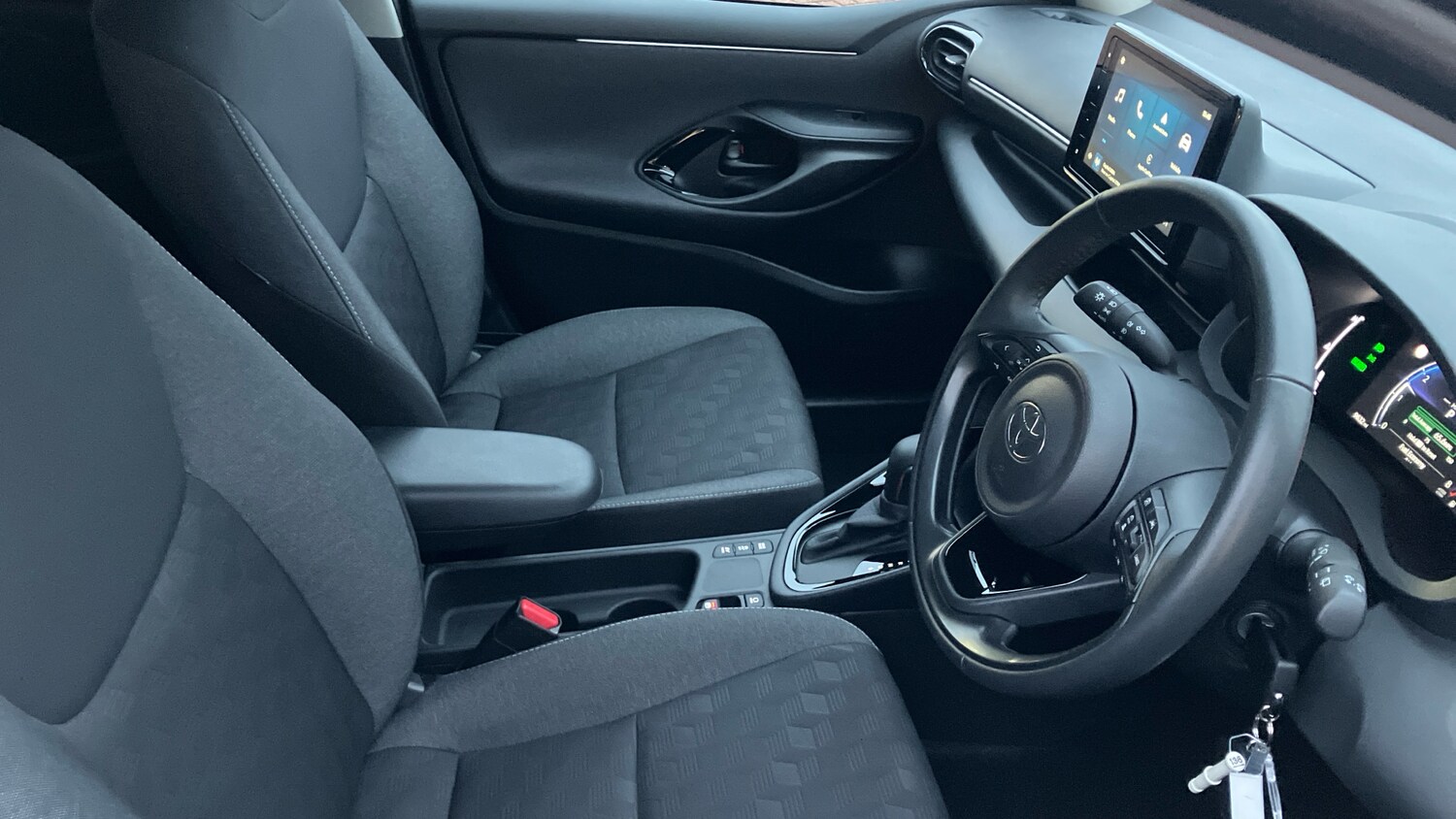 Used Toyota Yaris 2024 for sale - 78197312: Photo 11