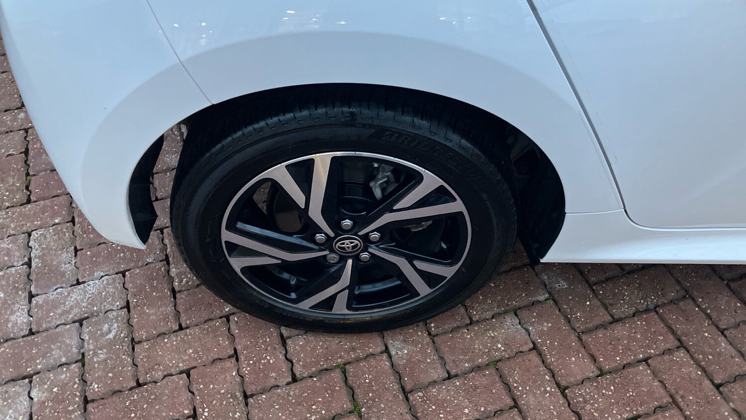 Used Toyota Yaris 2024 for sale - 78197312: Photo 27