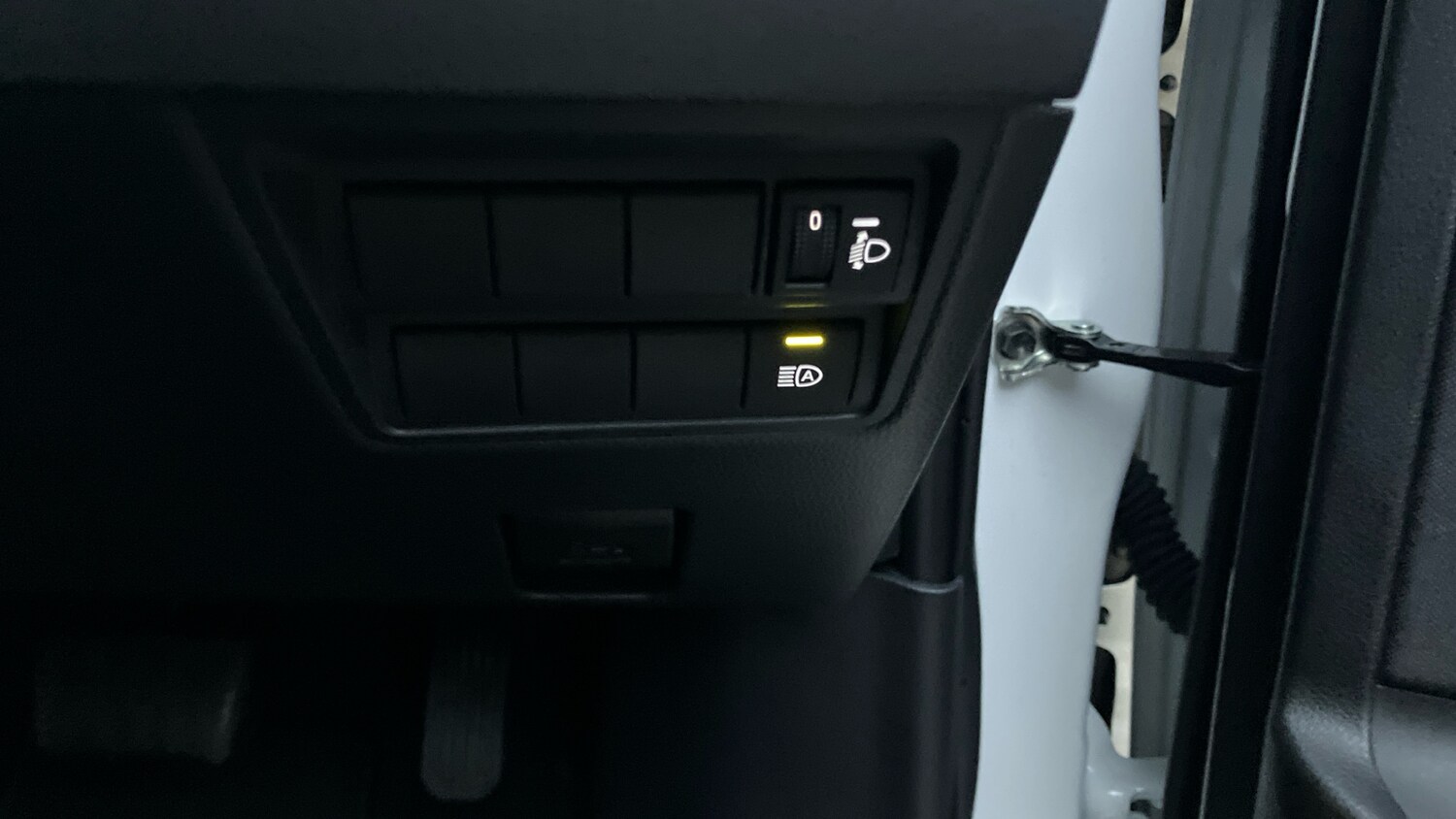 Used Toyota Yaris 2024 for sale - 78197312: Photo 41