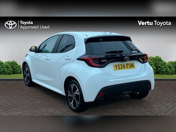 Used Toyota Yaris 2024 for sale - 78197312: Photo