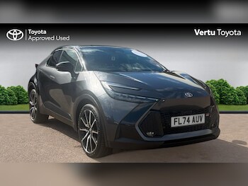 Used Toyota C-HR 2024 for sale - 78745921: Photo