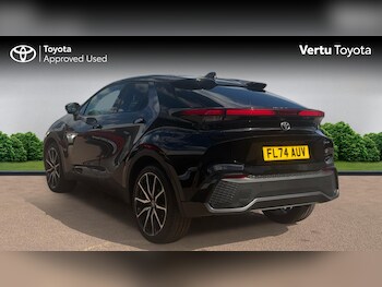 Used Toyota C-HR 2024 for sale - 78745921: Photo