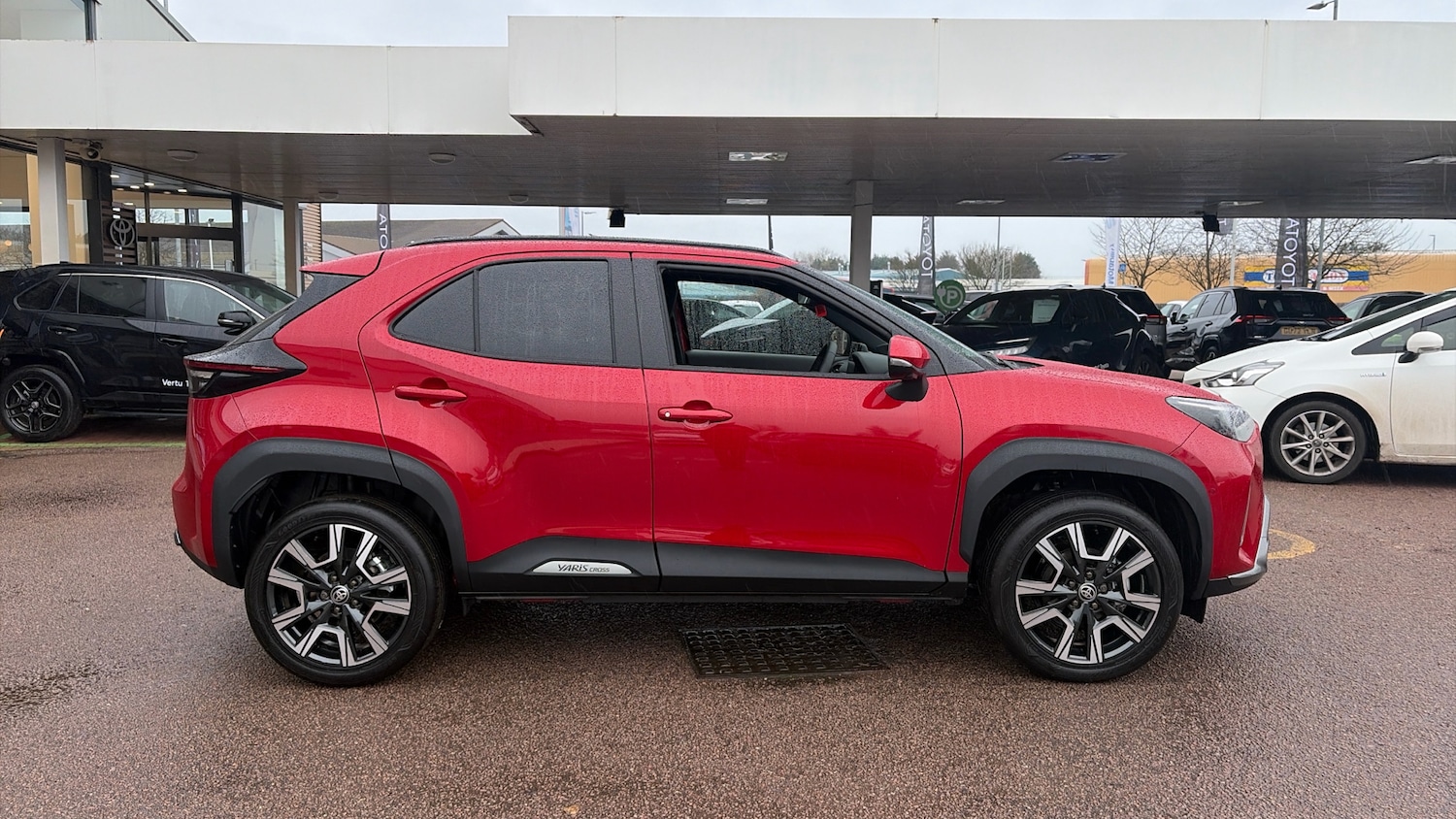 Used Toyota Yaris Cross 2025 for sale - 76946691: Photo 16