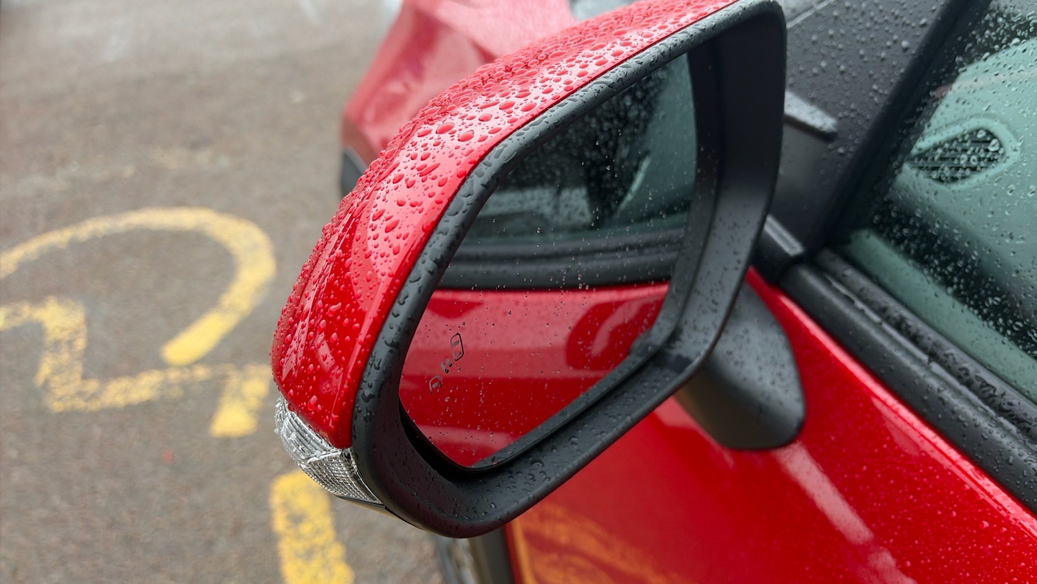 Used Toyota Yaris Cross 2025 for sale - 76946691: Photo 36