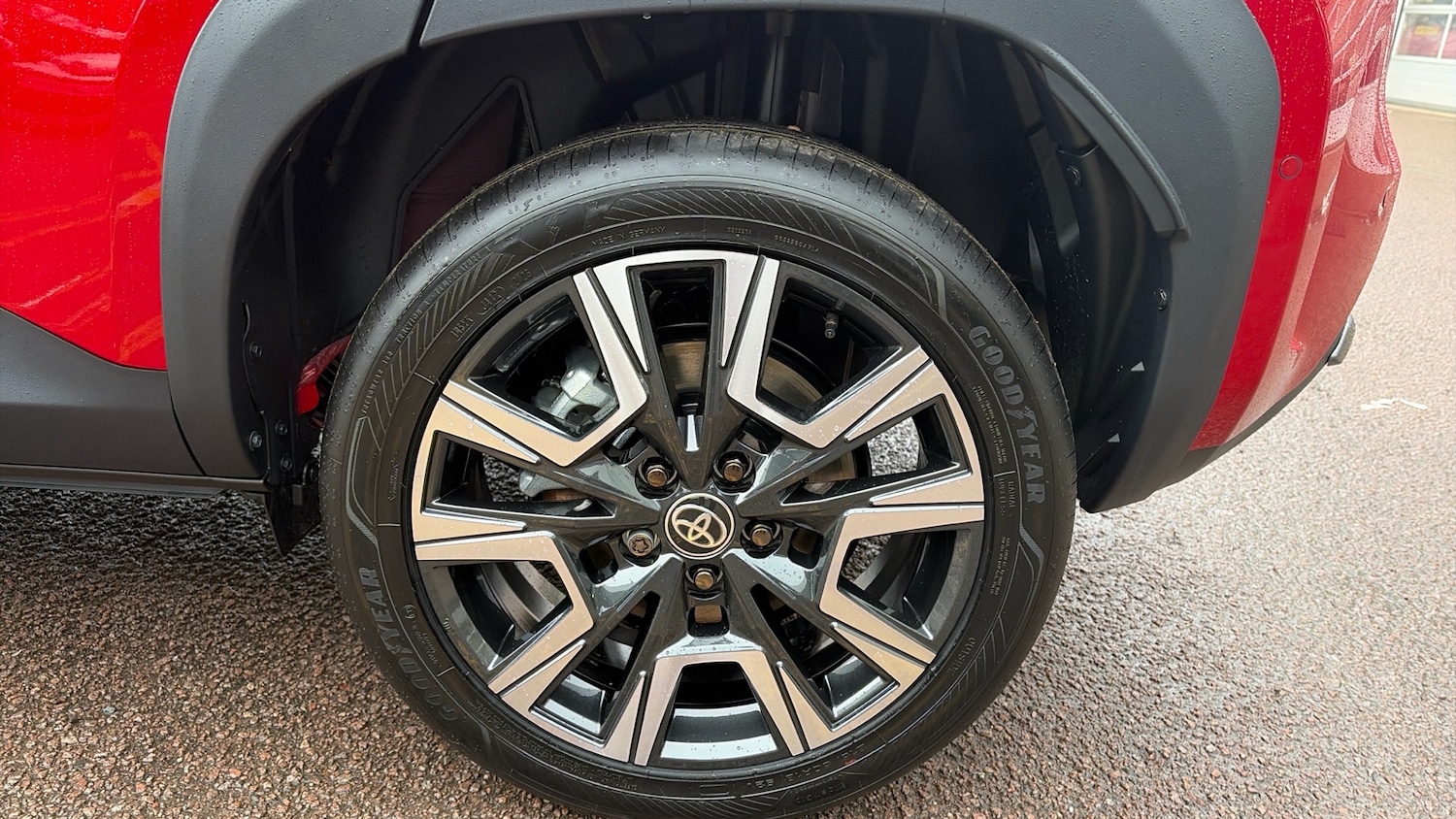 Used Toyota Yaris Cross 2025 for sale - 76946691: Photo 38