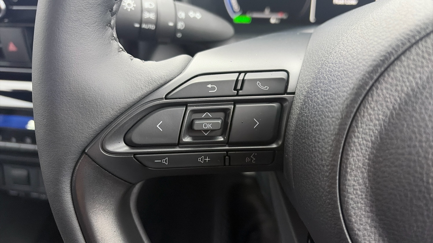 Used Toyota Yaris Cross 2025 for sale - 76946691: Photo 50