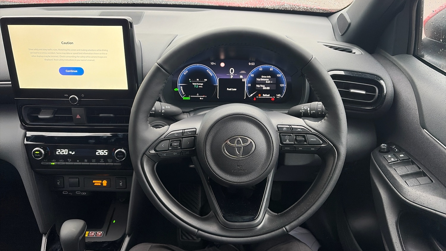 Used Toyota Yaris Cross 2025 for sale - 76946691: Photo 6