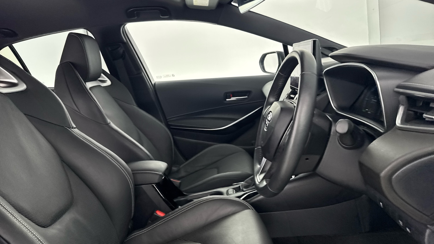 Used Toyota Corolla 2024 for sale - 77777479: Photo 11