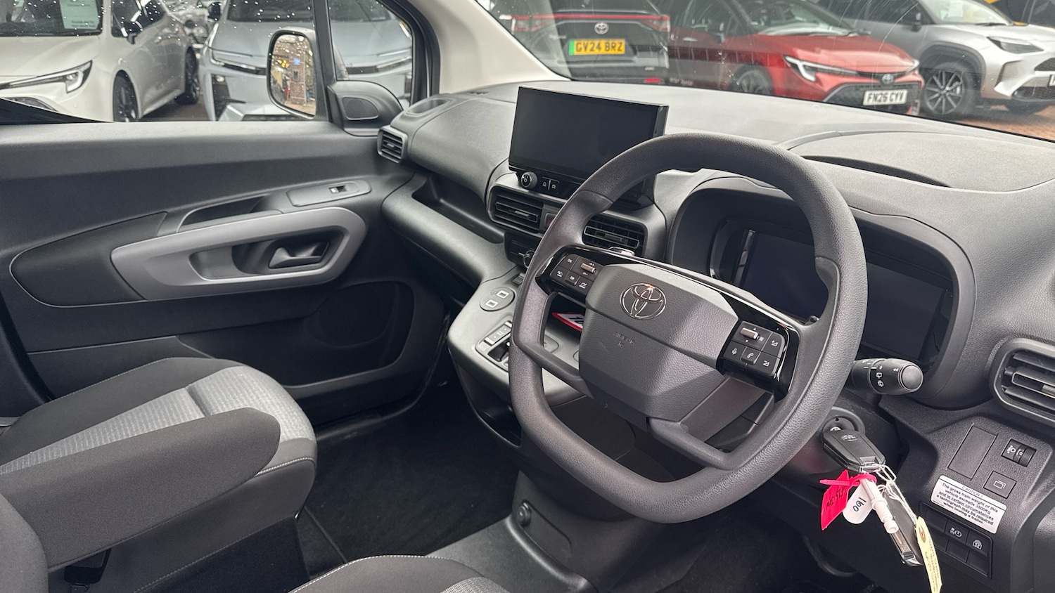 Used Toyota PROACE CITY Verso 2025 for sale - 78065019: Photo 11