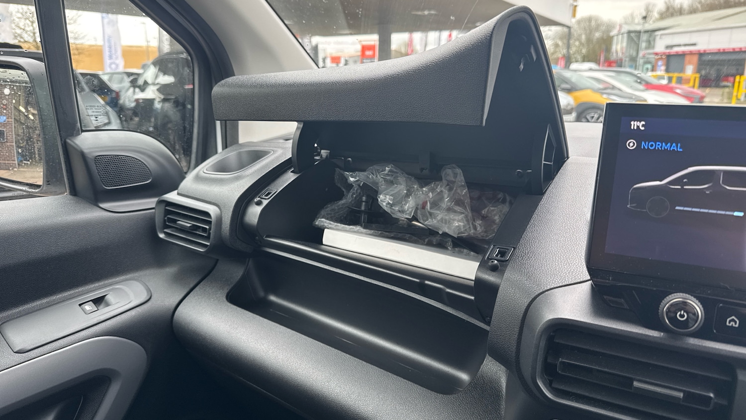 Used Toyota PROACE CITY Verso 2025 for sale - 78065019: Photo 26