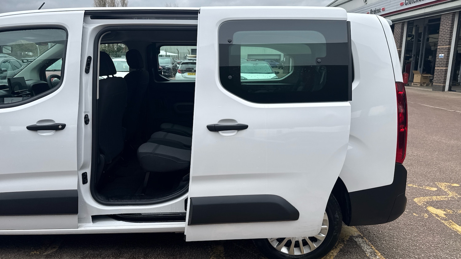 Used Toyota PROACE CITY Verso 2025 for sale - 78065019: Photo 34