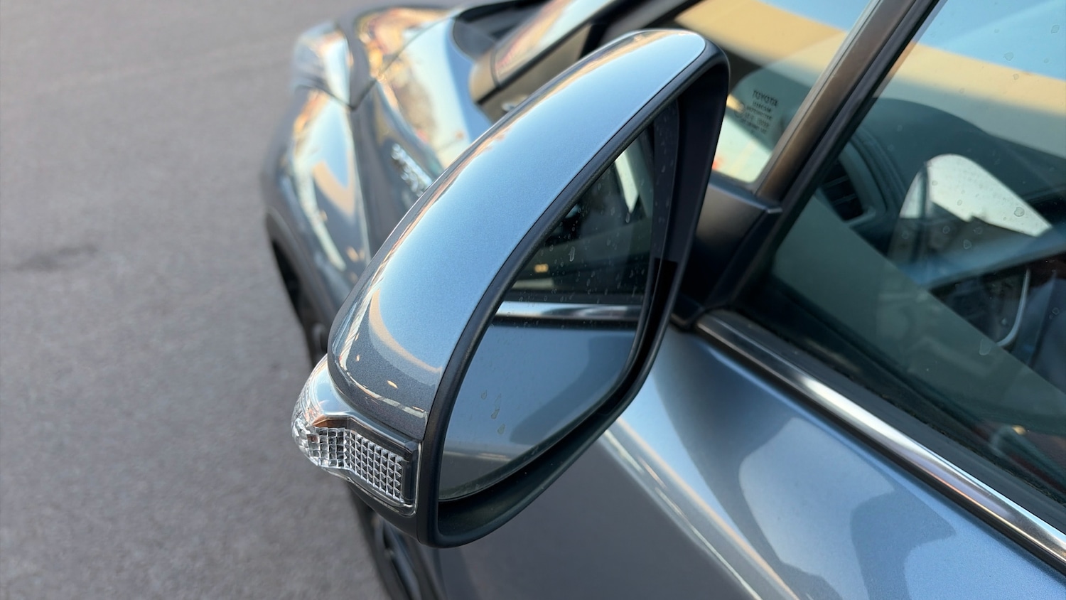 Used Toyota C-HR 2021 for sale - 77965641: Photo 32