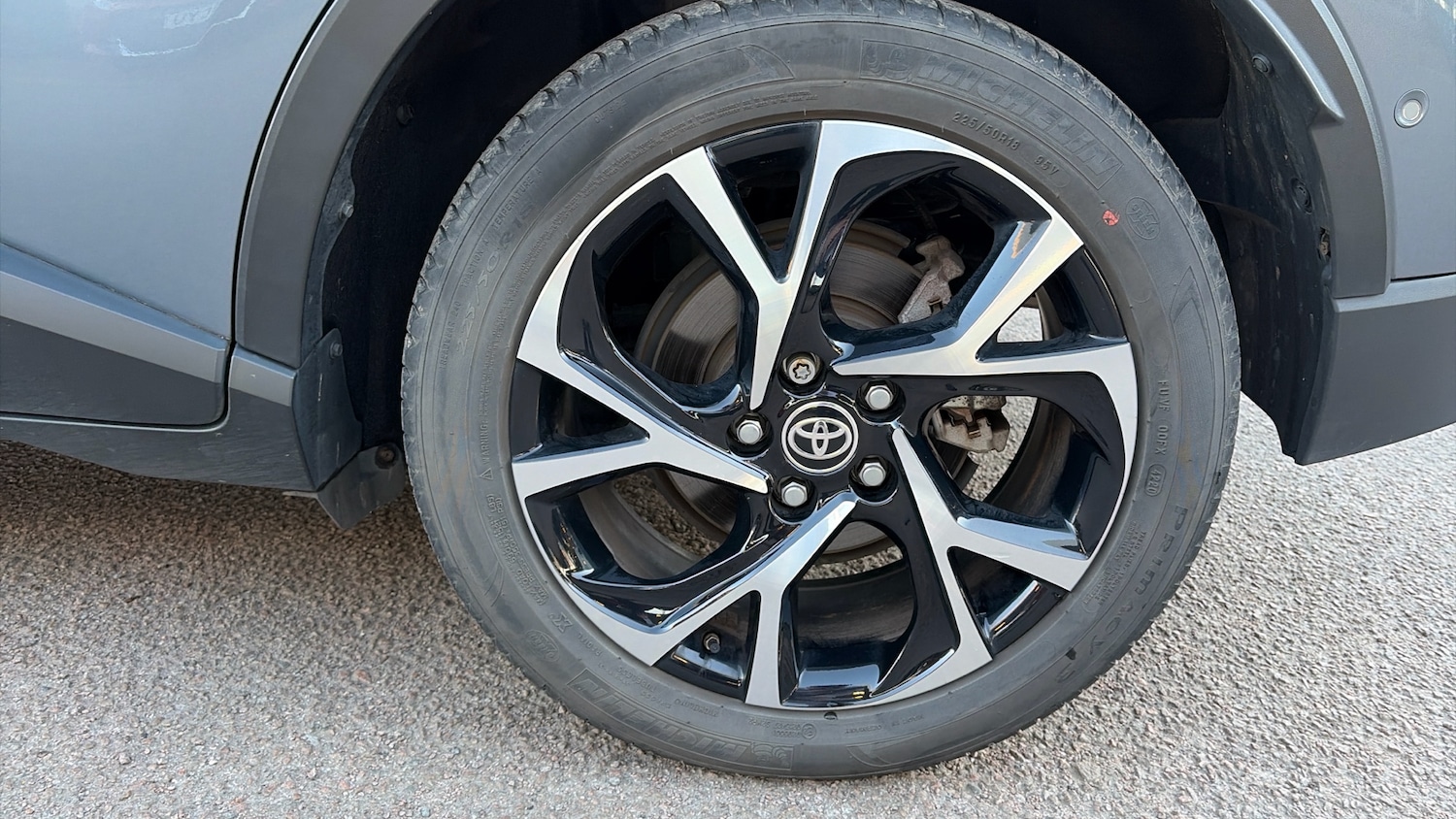 Used Toyota C-HR 2021 for sale - 77965641: Photo 37