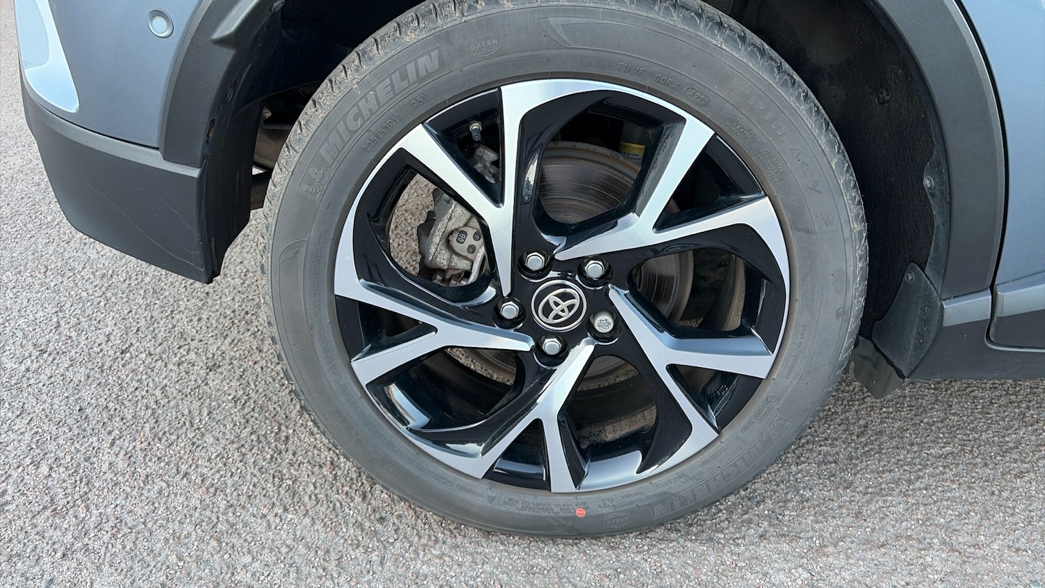 Used Toyota C-HR 2021 for sale - 77965641: Photo 40