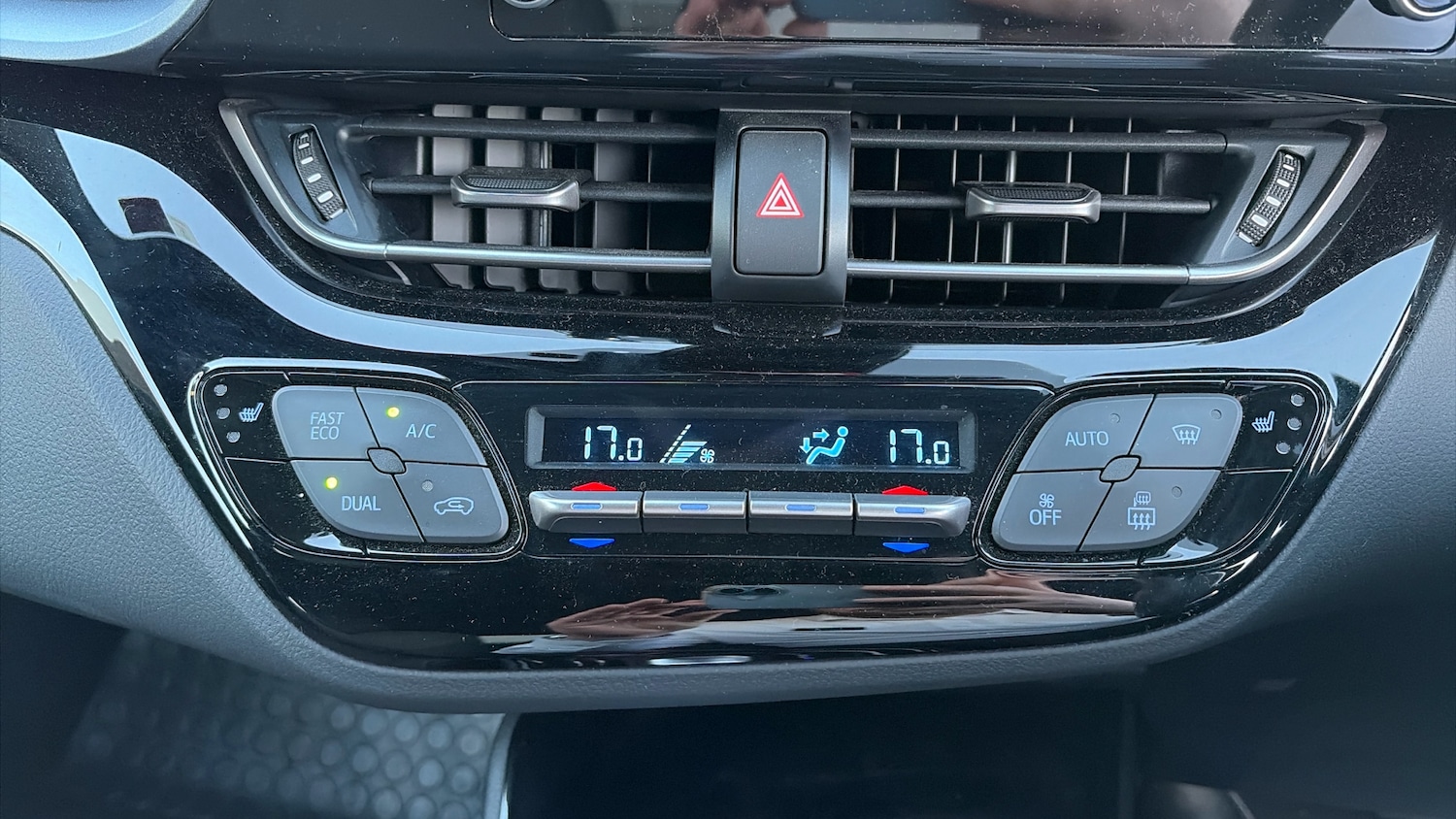 Used Toyota C-HR 2021 for sale - 77965641: Photo 49