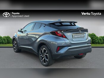 Used Toyota C-HR 2021 for sale - 77965641: Photo