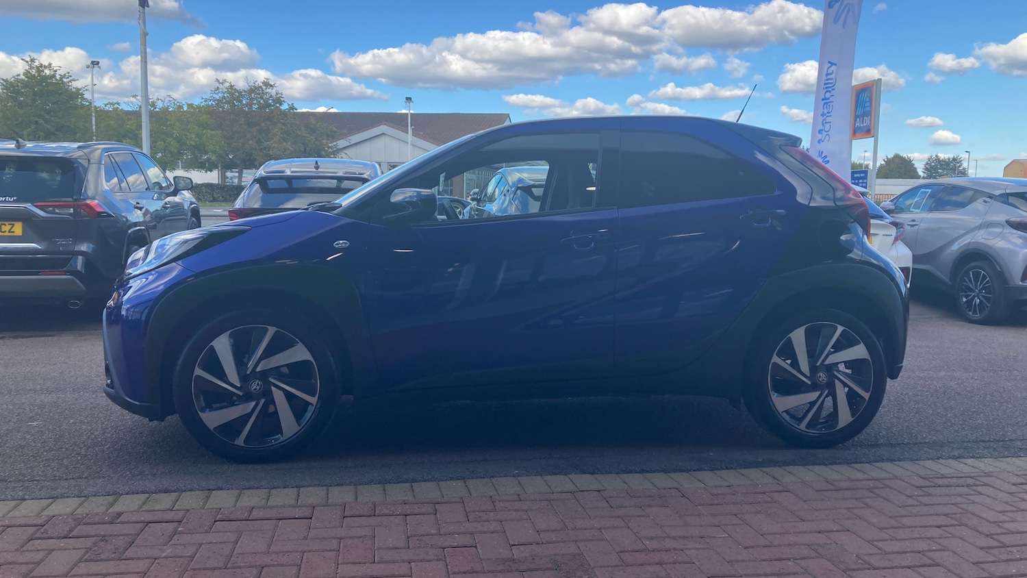 Used Toyota Aygo X 2023 for sale - 76026050: Photo 17