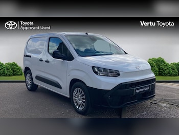 Toyota ProAce feature image