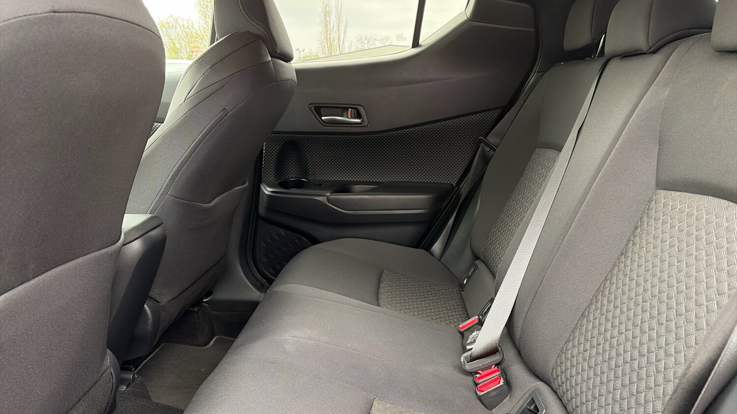 Used Toyota C-HR 2023 for sale - 78161795: Photo 15