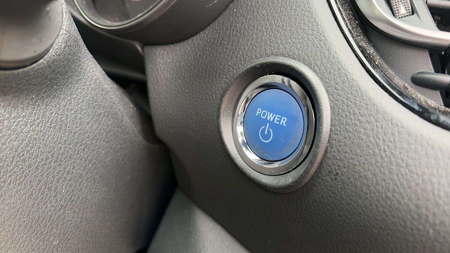 Used Toyota C-HR 2023 for sale - 78161795: Photo 16