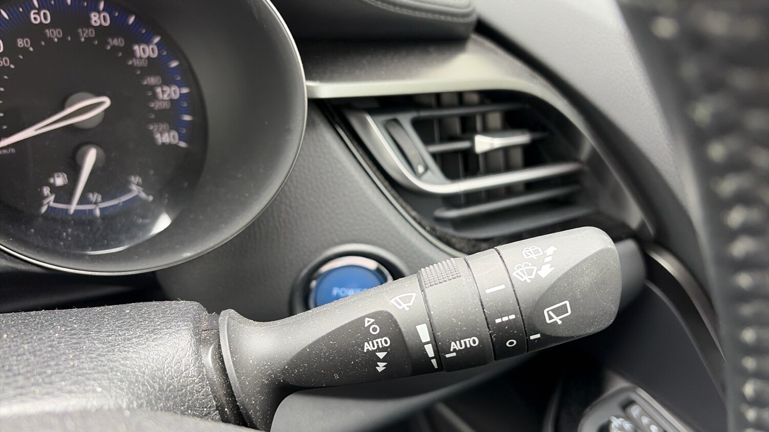 Used Toyota C-HR 2023 for sale - 78161795: Photo 38