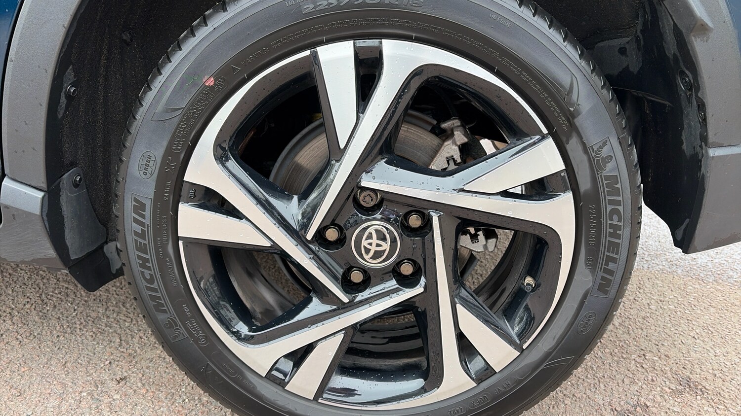 Used Toyota C-HR 2023 for sale - 78161795: Photo 56