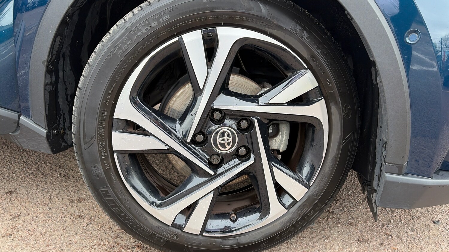 Used Toyota C-HR 2023 for sale - 78161795: Photo 58