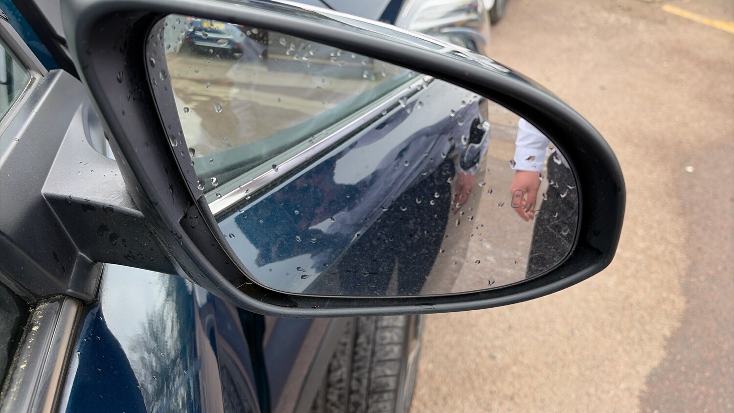 Used Toyota C-HR 2023 for sale - 78161795: Photo 61