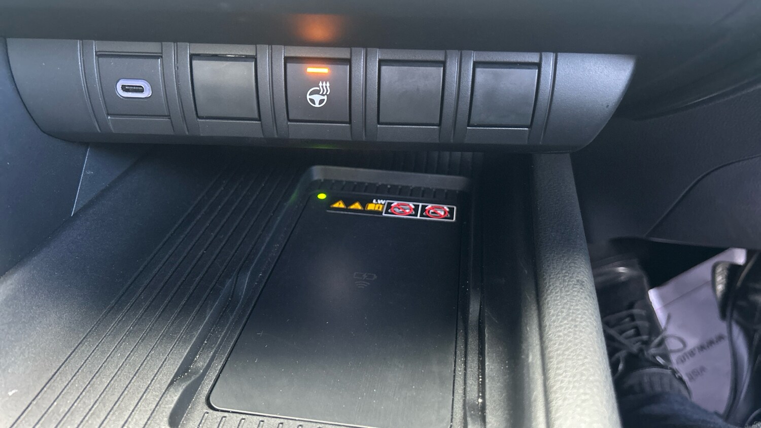 Used Toyota C-HR 2024 for sale - 78152856: Photo 41