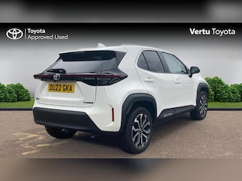 Used Toyota Yaris Cross 2022 for sale - 75880798: Photo