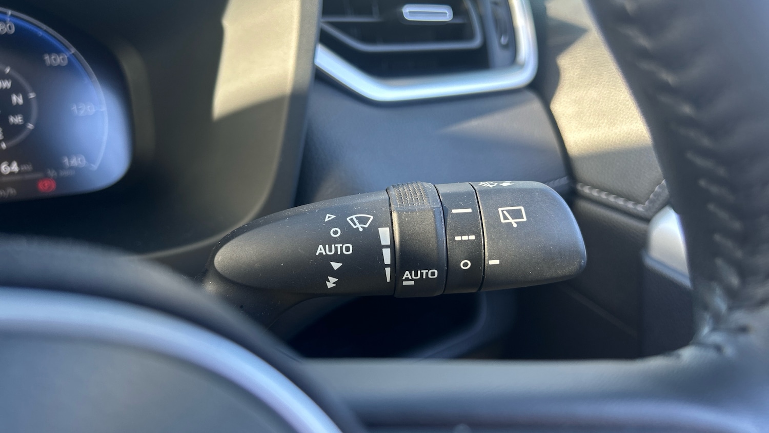 Used Toyota RAV4 2023 for sale - 76627807: Photo 35