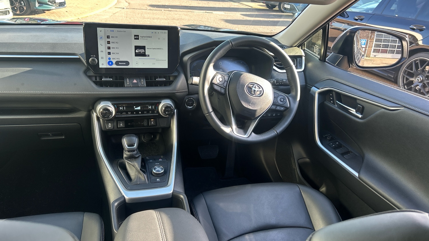 Used Toyota RAV4 2023 for sale - 76627807: Photo 5