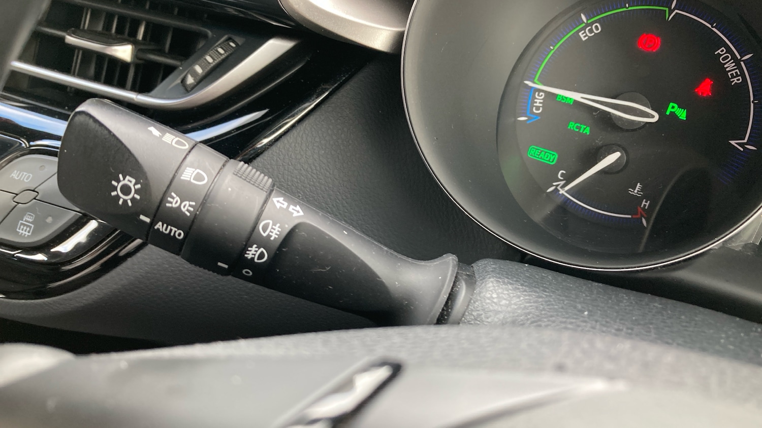 Used Toyota C-HR 2019 for sale - 76209261: Photo 26
