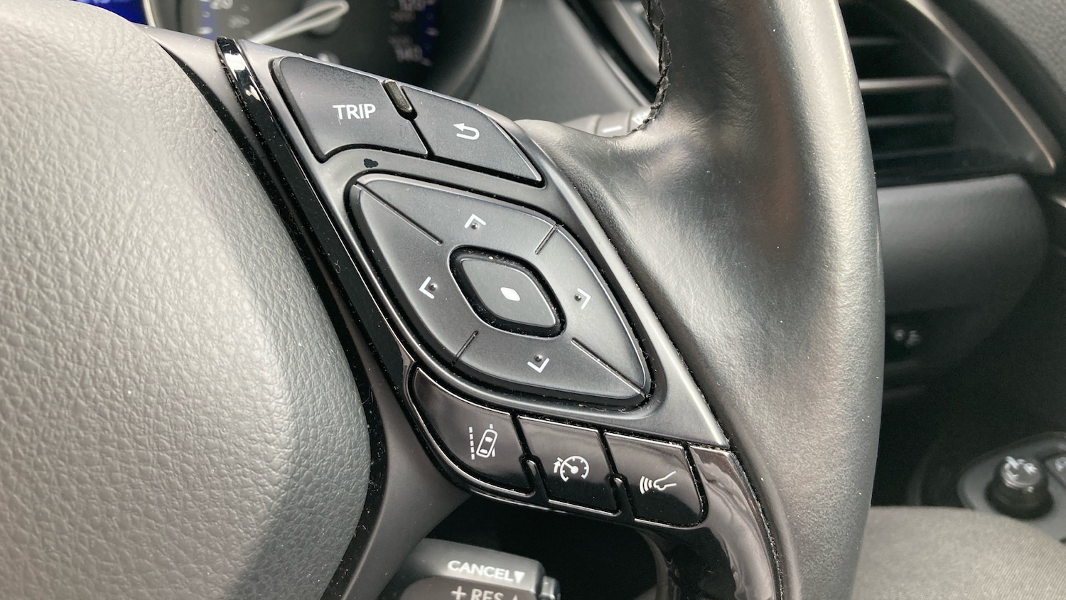 Used Toyota C-HR 2019 for sale - 76209261: Photo 28