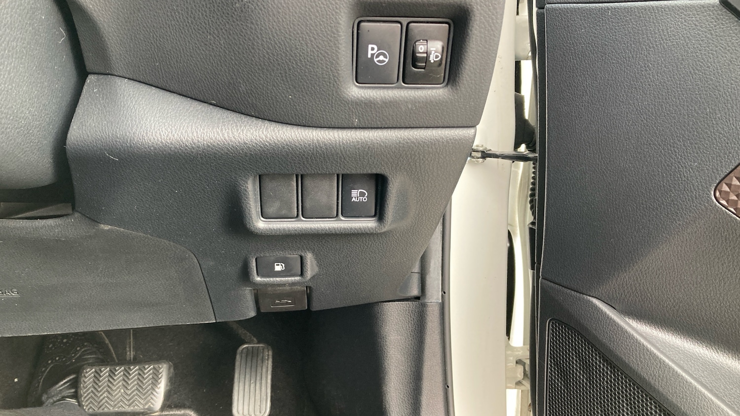 Used Toyota C-HR 2019 for sale - 76209261: Photo 30