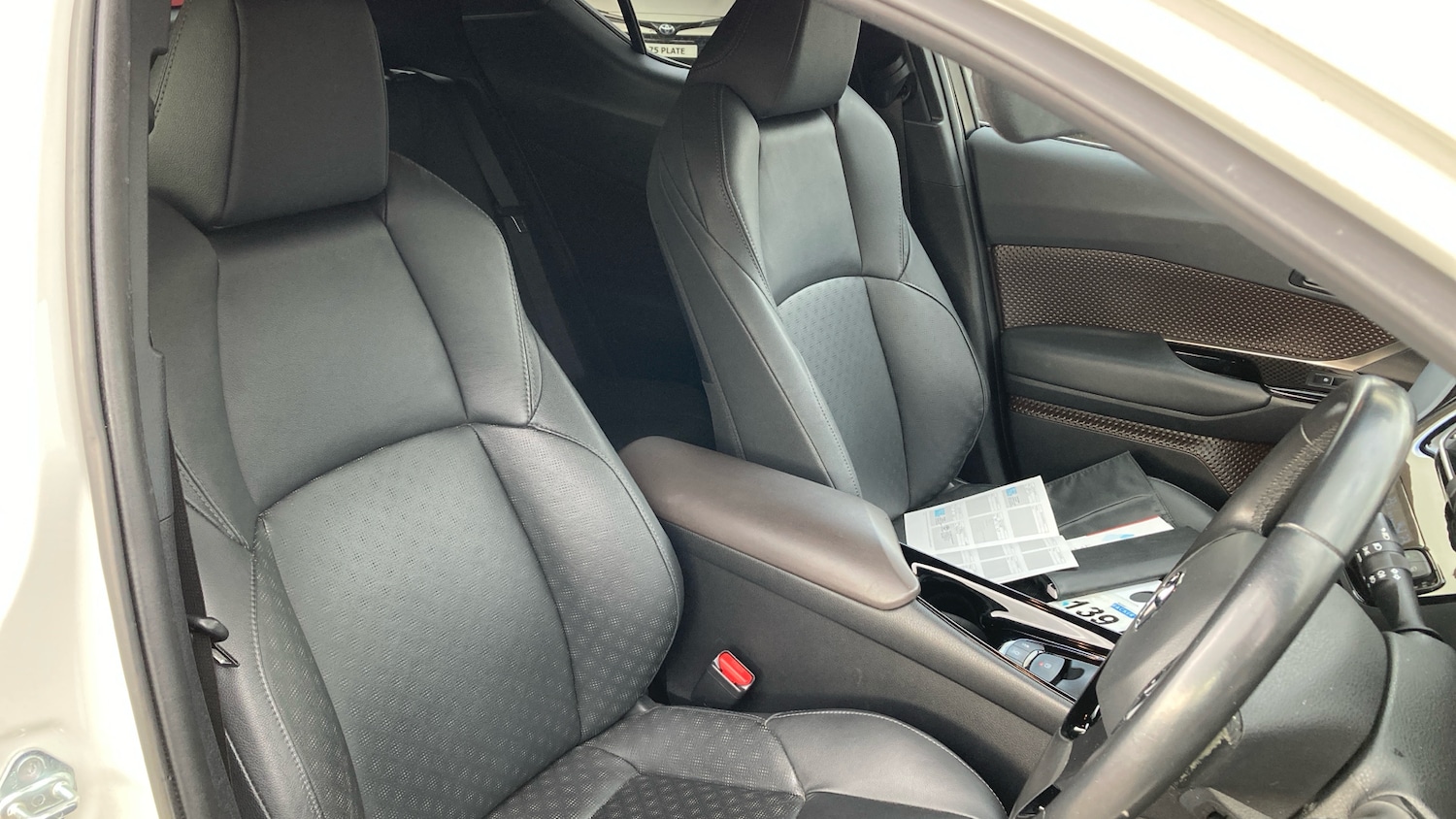 Used Toyota C-HR 2019 for sale - 76209261: Photo 33