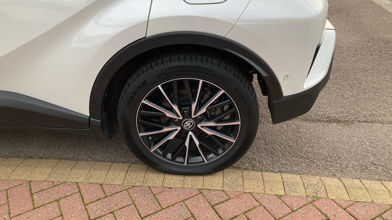 Used Toyota C-HR 2019 for sale - 76209261: Photo 45