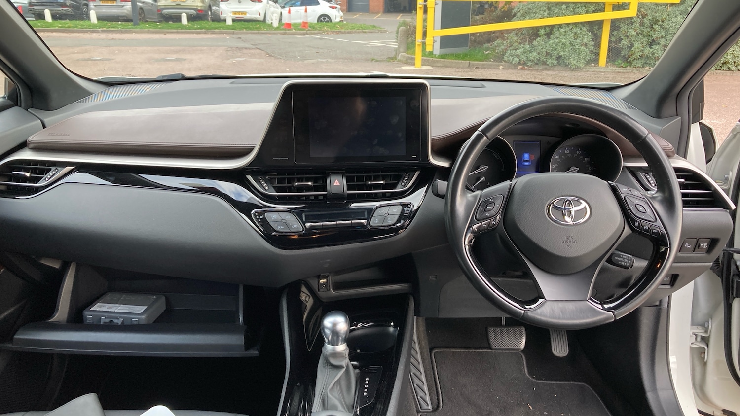 Used Toyota C-HR 2019 for sale - 76209261: Photo 5