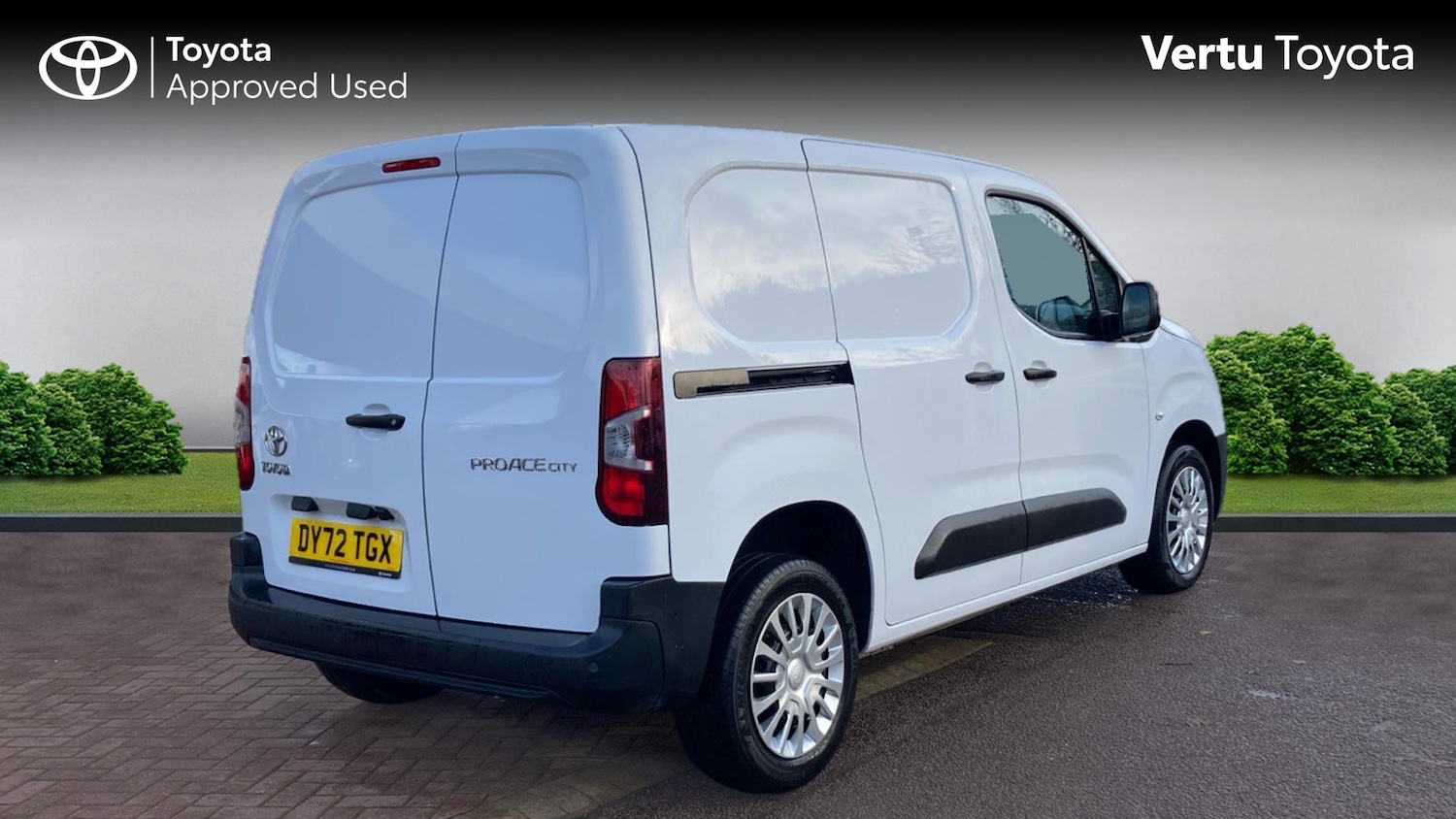 Used Toyota ProAce 2022 for sale - 76643253: Photo 2