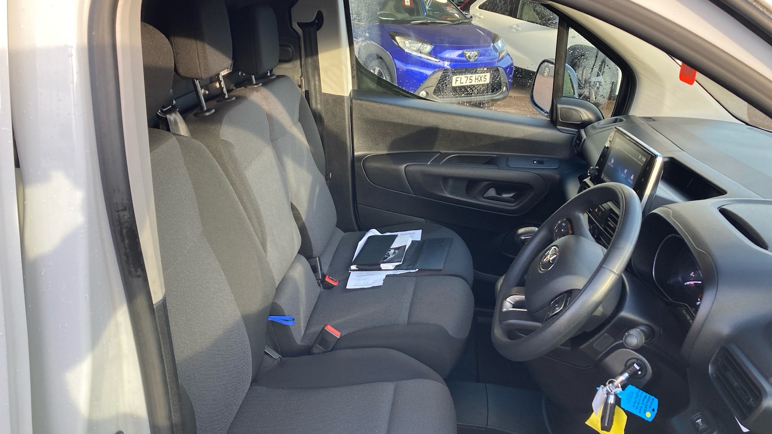 Used Toyota ProAce 2022 for sale - 76643253: Photo 34