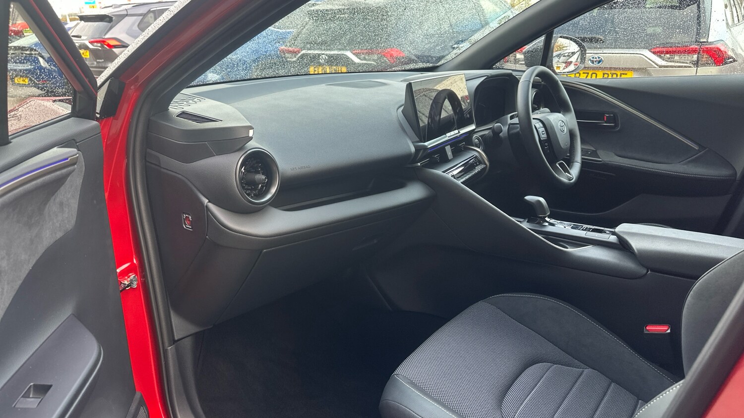 Used Toyota C-HR 2025 for sale - 77405646: Photo 10